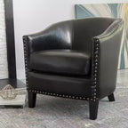 Poltrona Hawthorne Contemporary imbottita con borchie