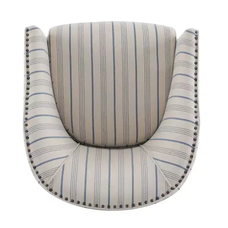 Poltrona Hawthorne Contemporary imbottita con borchie