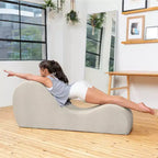 Avana Chaise Longue Elegante per Yoga - Prodotto negli USA - Ottima per Stretching, Rilassamento, Esercizi e Altro, 60P x 18L x 26A pollici, Grigio Chiaro
