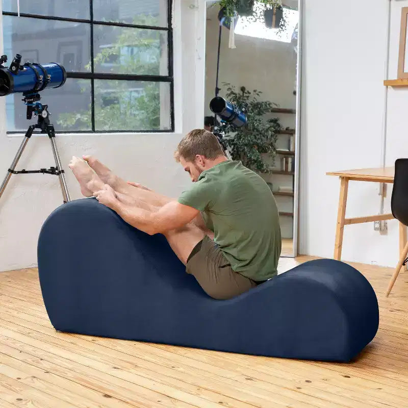 Avana Chaise Longue Elegante per Yoga - Prodotto negli USA - Ottima per Stretching, Rilassamento, Esercizi e Altro, 60P x 18L x 26A pollici, Grigio Chiaro