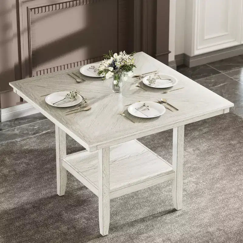 Set da pranzo rustico VECELO da 5 pezzi, tavolo quadrato in legno di gomma con ripiano e 4 sedie da pranzo imbottite senza braccioli per cucina, grigio
