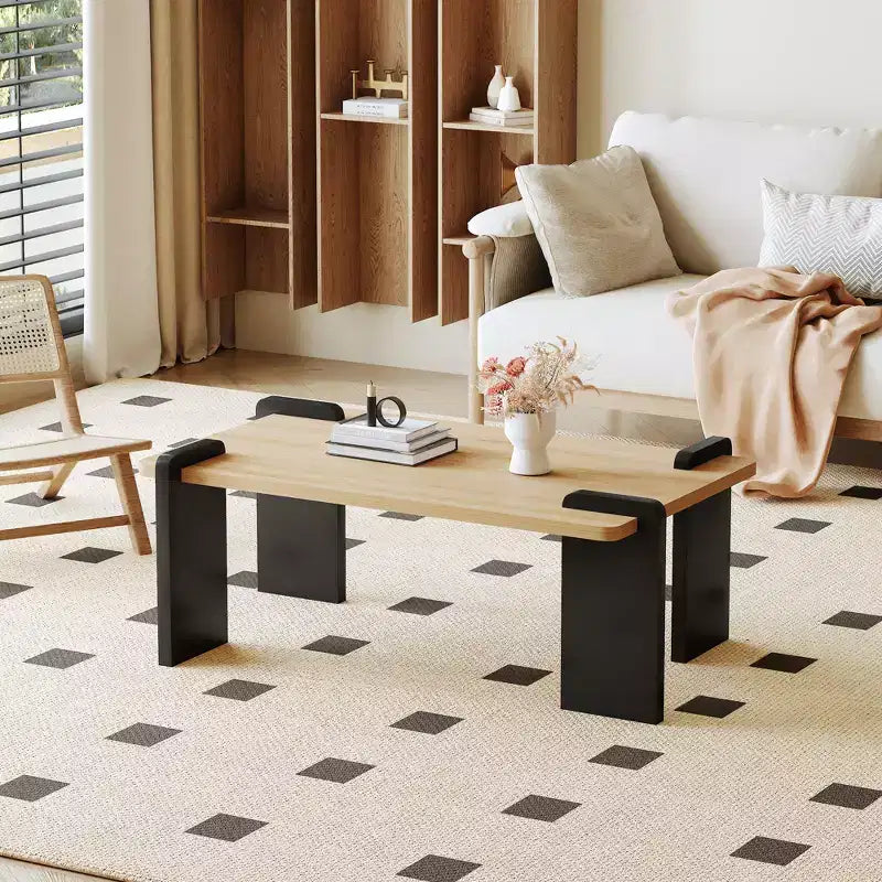 Natural wood -colored MDF coffee table, suitable for modern minimalist living rooms and leisure areas