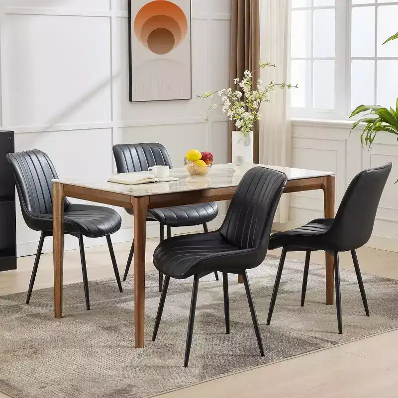 Lot de 2 chaises de salle à manger en similicuir noir pour cuisine et salle à manger, chaises confortables de style moderne du milieu du siècle avec pieds en métal, chaises d'appoint rembourrées