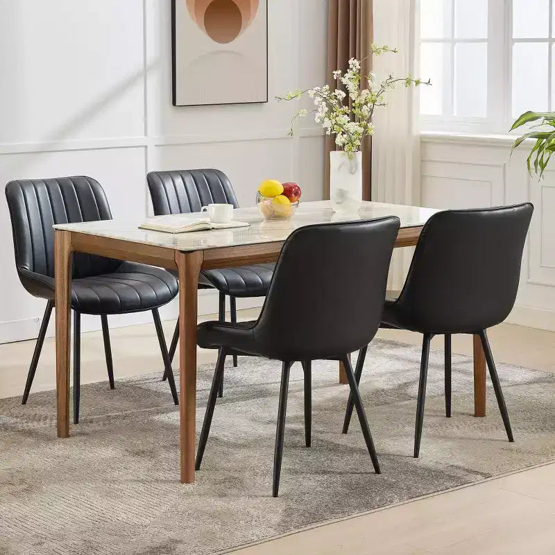 Lot de 2 chaises de salle à manger en similicuir noir pour cuisine et salle à manger, chaises confortables de style moderne du milieu du siècle avec pieds en métal, chaises d'appoint rembourrées