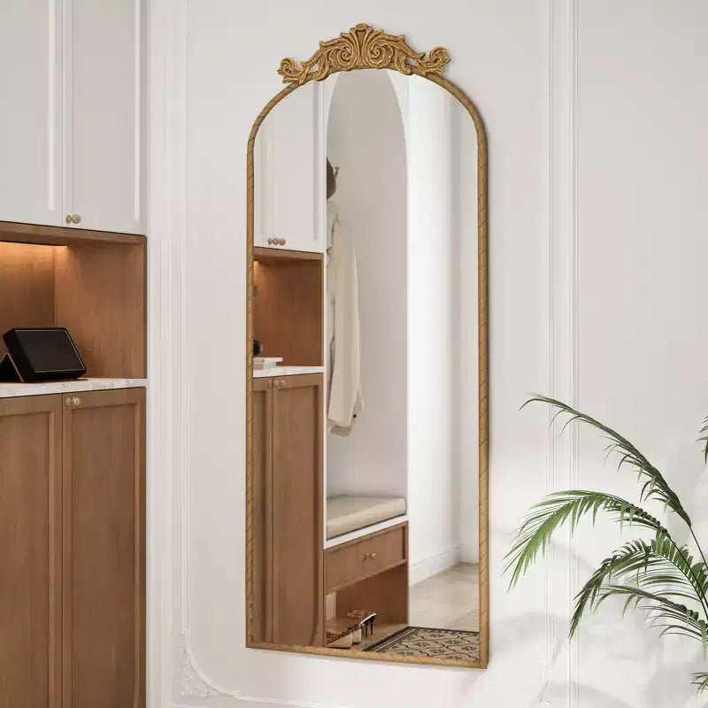 Specchio Vintage a Corpo Intero ad Arco 58x24, con Intaglio Ornamentale, Specchio da Parete per Arredamento Retro, Bronzo/Argento - ModernLuxe