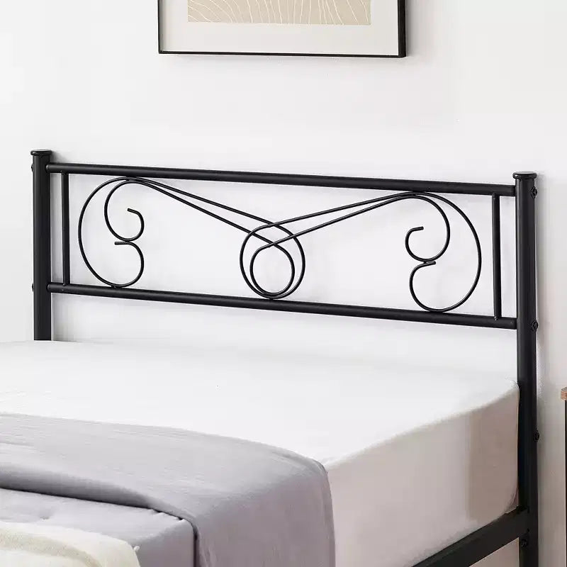 Telaio del letto a piattaforma con testiera e pediera, base per materasso senza bisogno di rete, antirumore, montaggio semplice