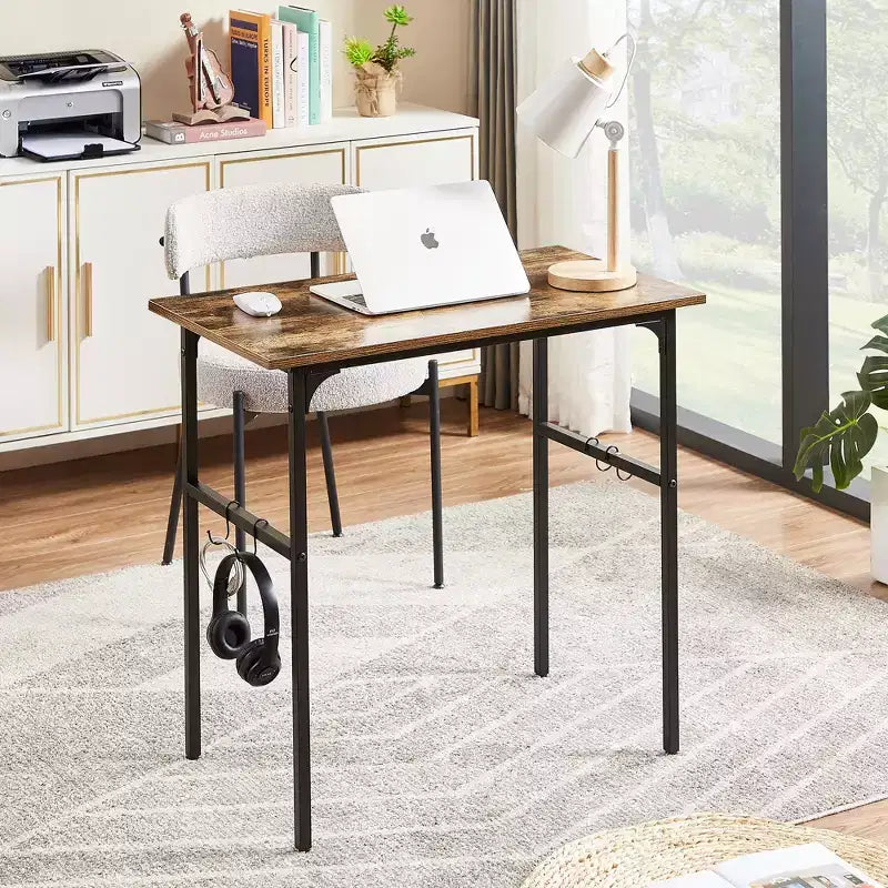 VECELO Petit bureau informatique 81/109 cm, bureau d'écriture avec crochets, bureau de travail avec pieds réglables pour petits espaces, marron