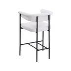 Meridian Furniture, Sgabello da bancone in tessuto bouclé color crema Malin, set da 2