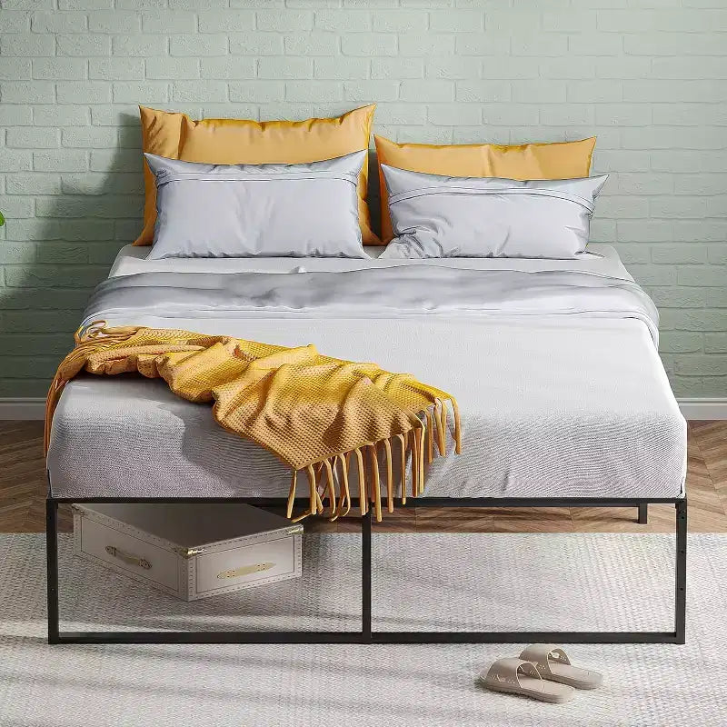 Telaio Letto a Piattaforma in Metallo Resistente da 14 Pollici, Forte e Silenzioso, Nessuna Molla Richiesta, Ampio Spazio Contenitivo Sotto il Letto, Facile Montaggio, Nero