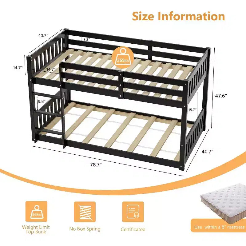 JOYMOR Letto a castello basso in legno massello per bambini/ragazzi, struttura letto a castello con spondine e scaletta per bambini e bambine, nessuna molla necessaria (nero)