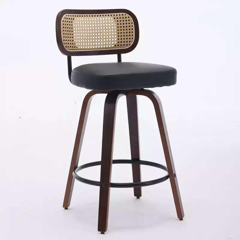 Set di 3 sgabelli da bar girevoli ad altezza bancone Homy Casa, schienale in rattan con seduta imbottita, gambe in legno di noce, altezza seduta 65 cm