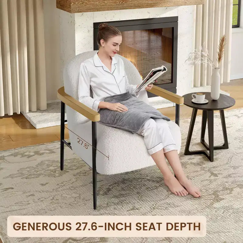 Fauteuil d'appoint moderne, Fauteuil confortable blanc en tissu bouclette, accoudoirs en bois, cadre en métal et pieds réglables, Fauteuil moderne du milieu du siècle pour le salon