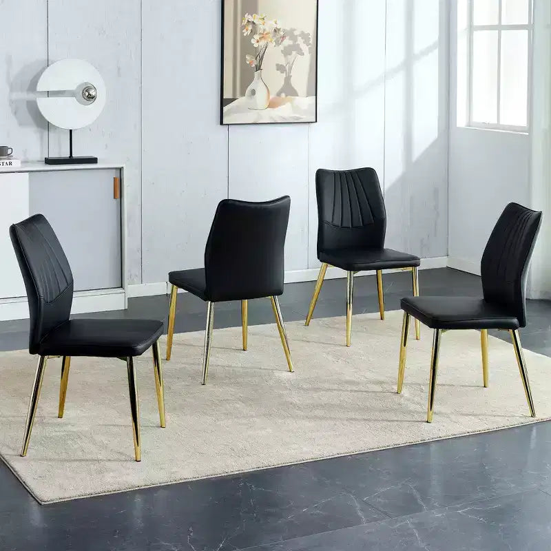 Set di 4 sedie da pranzo Mid-Century Modern - Sedili imbottiti in pelle PU nera, gambe in metallo argentato, eleganti sedie d'accento per cucina/soggiorno