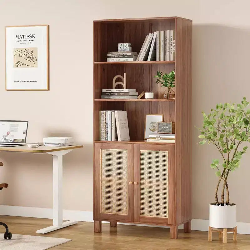 TUYOHW Grande bibliothèque avec portes en rotin, meuble de rangement autoportant à 5 étagères, étagère pour salon, chambre, bureau à domicile