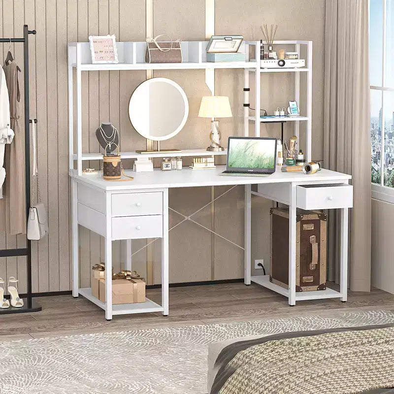 Scrivania per computer con cassetti