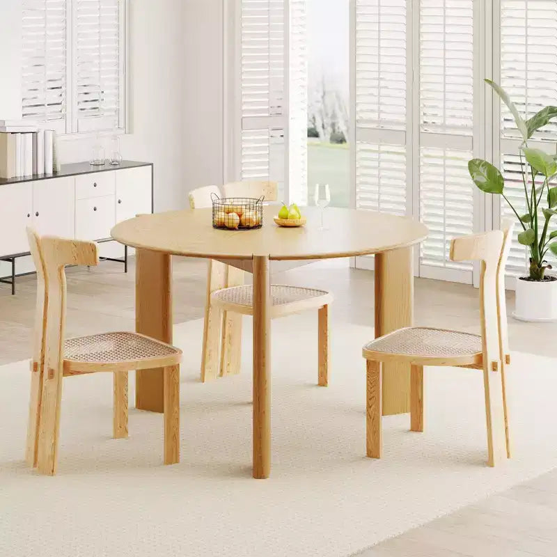 Tavolo da pranzo rustico in legno massello con piano rotondo effetto legno e base a croce per sale da pranzo moderne e riunioni di famiglia