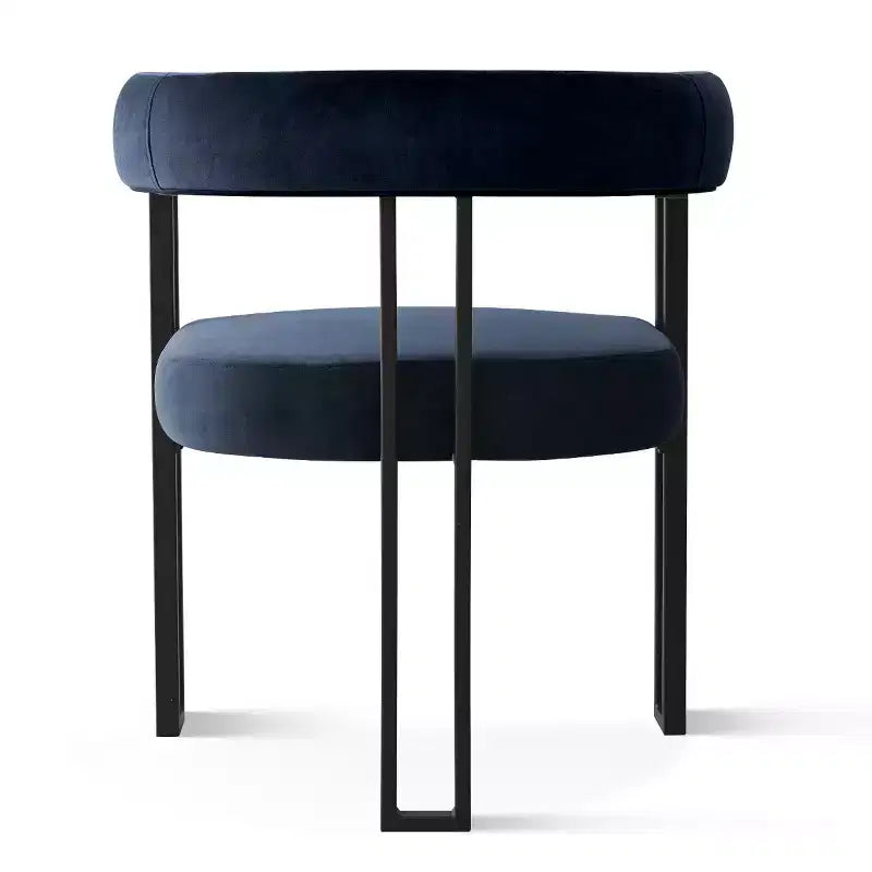 Set tavolo da pranzo allungabile da 47-83" per 8 persone, tavolo nero e 8 poltrone in velluto con eleganti gambe in metallo, ideale per riunioni