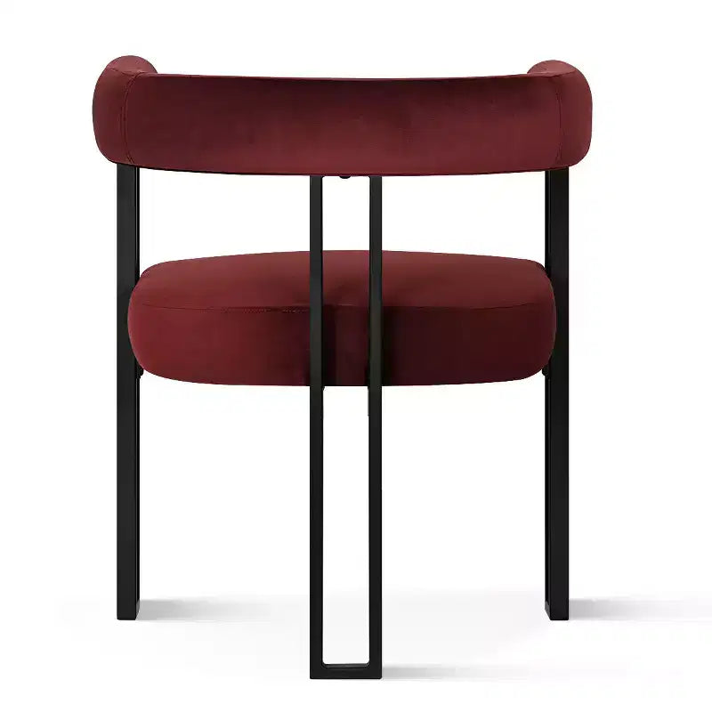 Set tavolo da pranzo allungabile da 47-83" per 8 persone, tavolo nero e 8 poltrone in velluto con eleganti gambe in metallo, ideale per riunioni