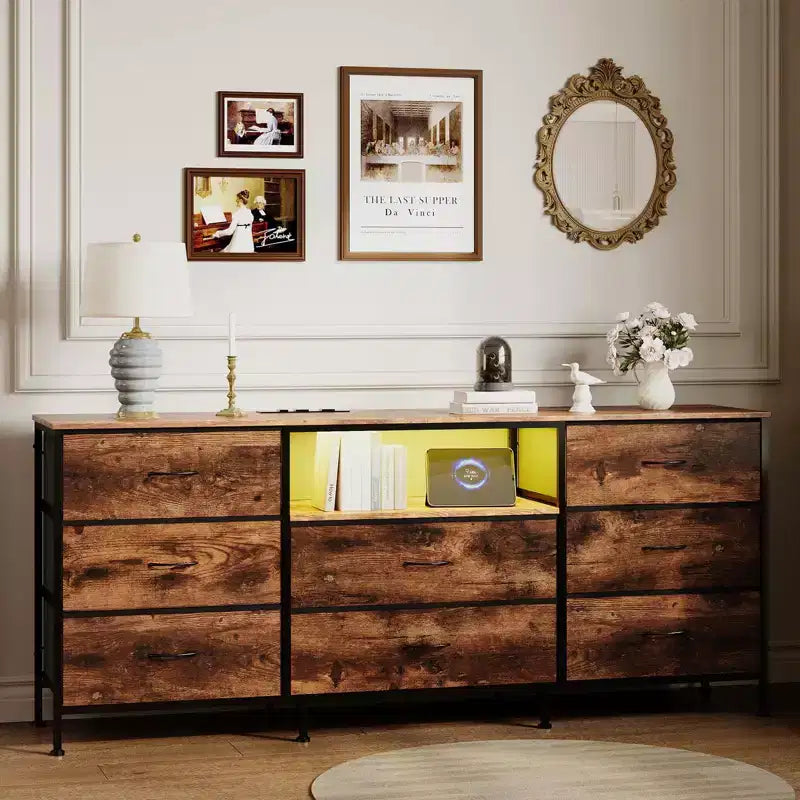 Meuble TV de 63 po avec 8 tiroirs en tissu, cadre en acier pour téléviseurs jusqu'à 75 po, commode de rangement pour le salon ou la chambre à coucher