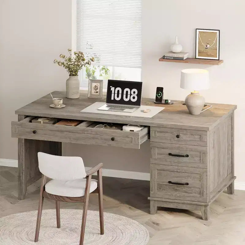 Bureau d'ordinateur de 136 cm pour ferme avec station de chargement et classeur, poste de travail de direction rustique en bois avec tiroirs de rangement pour bureau à domicile