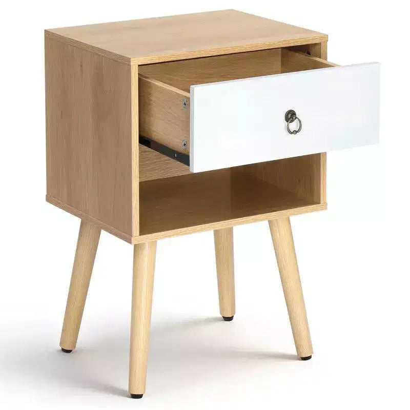 Comodino Karl Home, 38,1 cm, bianco e rovere, truciolare P2 e gambe solide, melamina opaca, maniglia ad anello, 1 cassetto