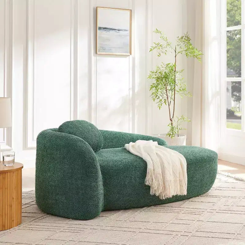 Moderno divanetto ovale in tessuto bouclé, poltrona compatta da salotto con braccioli laterali e cuscino per soggiorno e camera da letto - Panipeachy