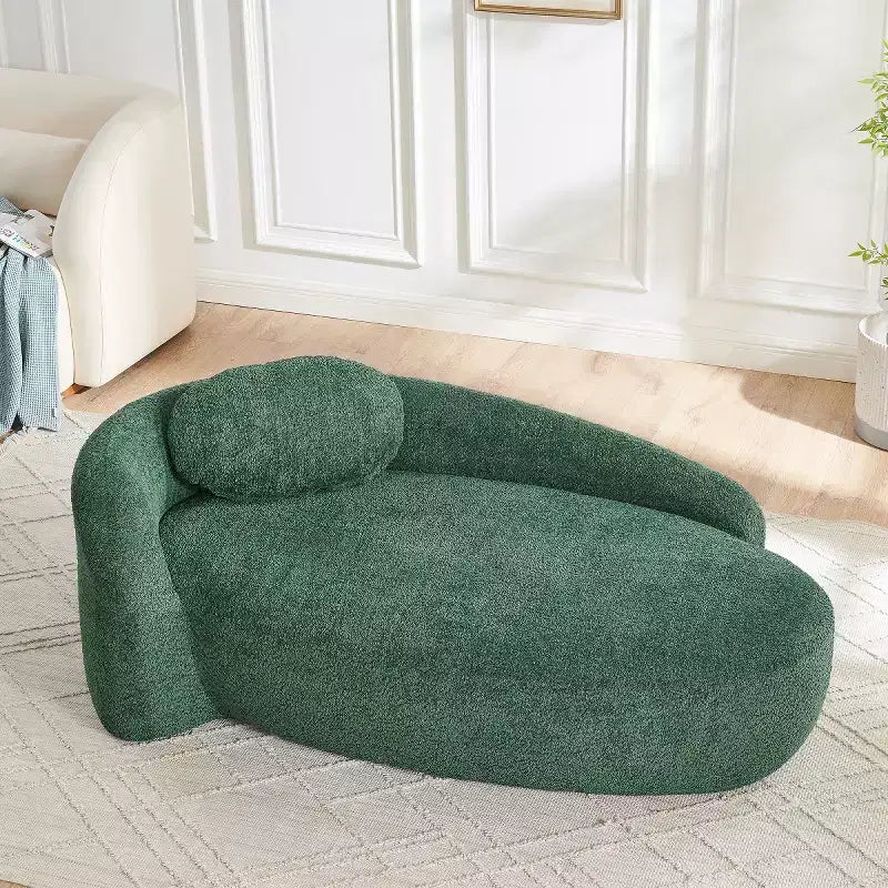 Moderno divanetto ovale in tessuto bouclé, poltrona compatta da salotto con braccioli laterali e cuscino per soggiorno e camera da letto - Panipeachy