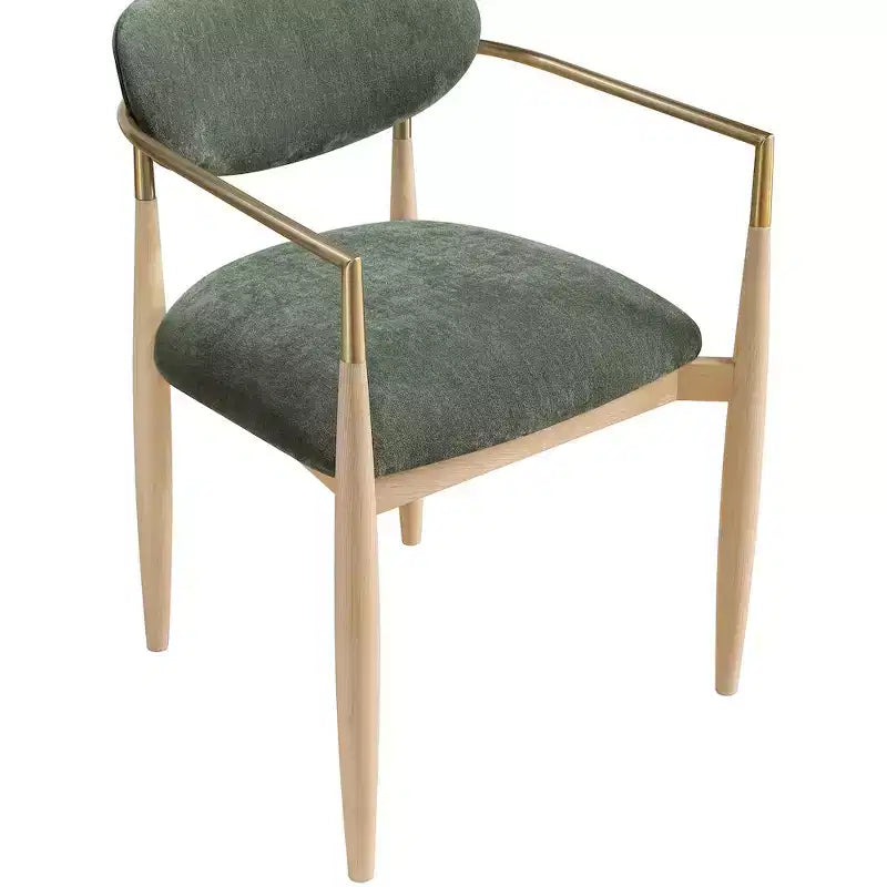 Chaise de salle à manger capitonnée en tissu performant Olive Riccio de Meridian Furniture avec accoudoirs, lot de 2