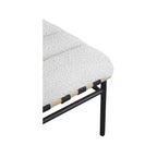Sedia Meridian Furniture Burke in tessuto bouclé crema