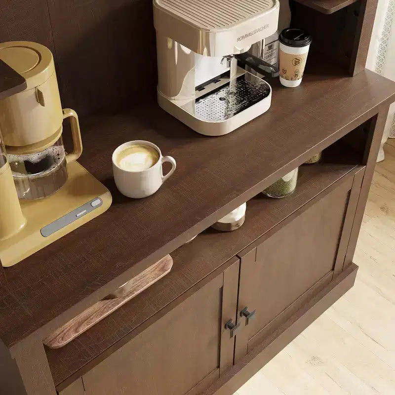 Mobile buffet bar da 72" stile fattoria con luci regolabili, portabottiglie e supporto per microonde, credenza da cucina con ante, grande dispensa per cucina