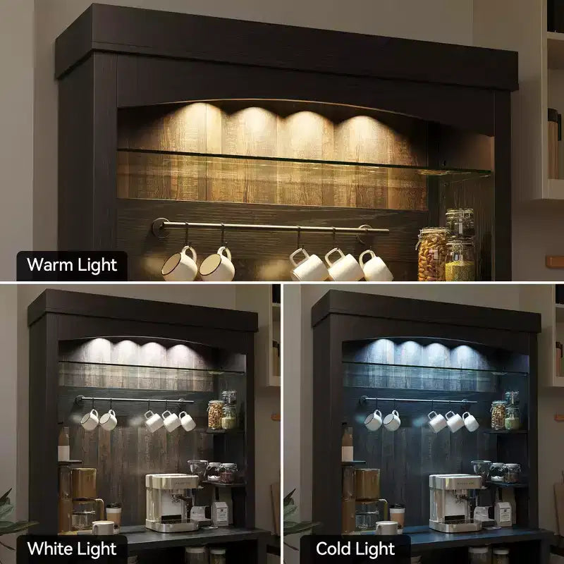 Mobile buffet bar da 72" stile fattoria con luci regolabili, portabottiglie e supporto per microonde, credenza da cucina con ante, grande dispensa per cucina