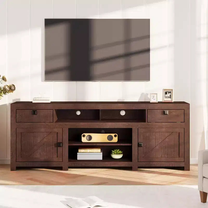 Meuble TV de ferme en bois de 70,1 po pour téléviseurs de 70 po, meuble de divertissement avec tiroirs, étagères réglables et gestion des câbles pour salon et chambre à coucher